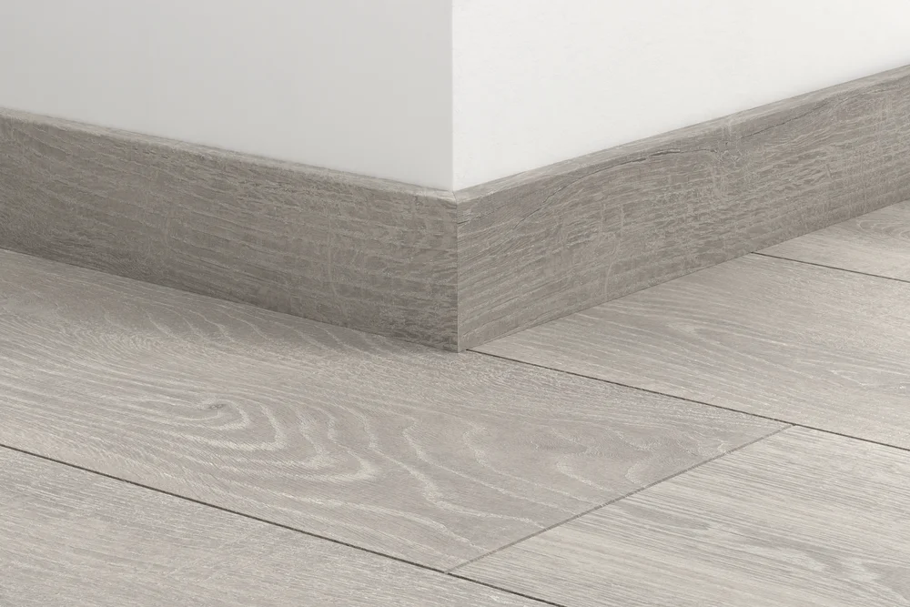 Sokkellist laminat 12x58 mm Rocky Mountain Oak dekor 03570 v:6512498