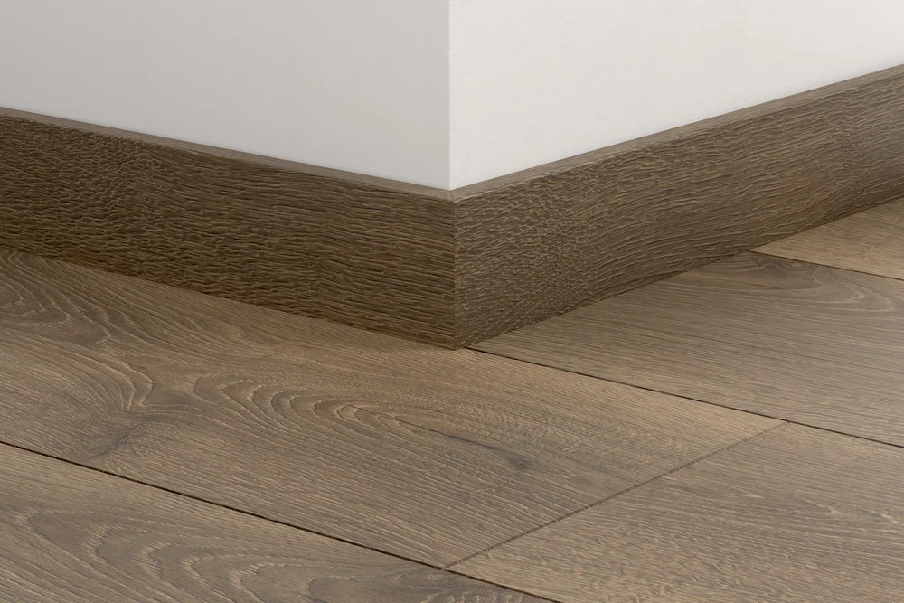 Sokkellist laminat 12x58 mm Country Oak dekor 03590 v:4288791