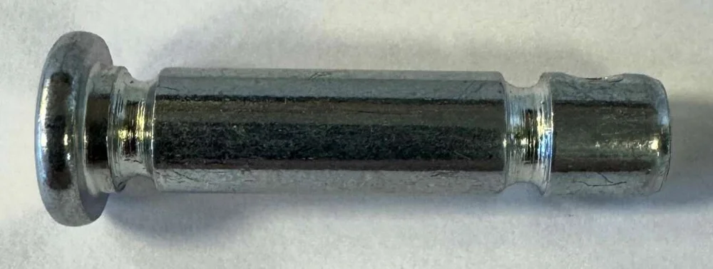 Stiga brytebolt til 56-62 cm snøfresere v:8807365