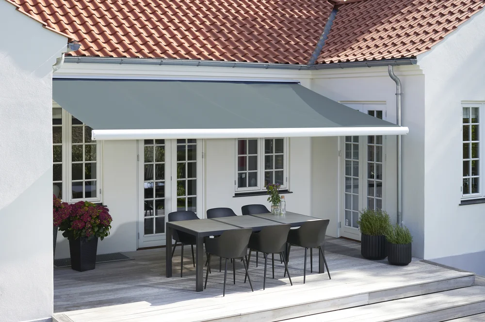Markise helkassett 3,5×2,5 meter v:8140285 Markise helkassett 3,5×2,5 meter v:8140285