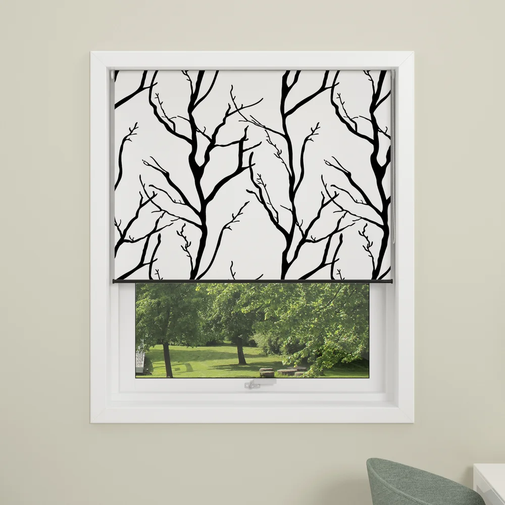 DEBEL RULLEGARDIN TREE LYSTETT HVIT 160X175 v:1348071 DEBEL RULLEGARDIN TREE LYSTETT HVIT 160X175 v:1348071