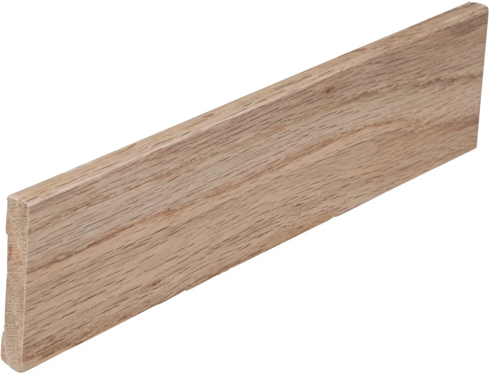 9×30 Feielist eik lakkert v:1490465 9×30 Feielist eik lakkert v:1490465